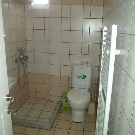Karoubis *