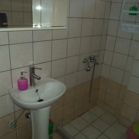 Karoubis Apartment
